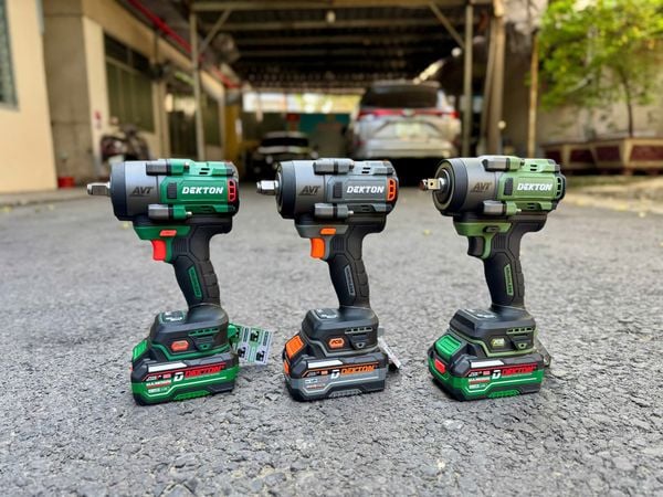 Máy siết bu lông dùng pin Dekton M21-IW850 PROMAX