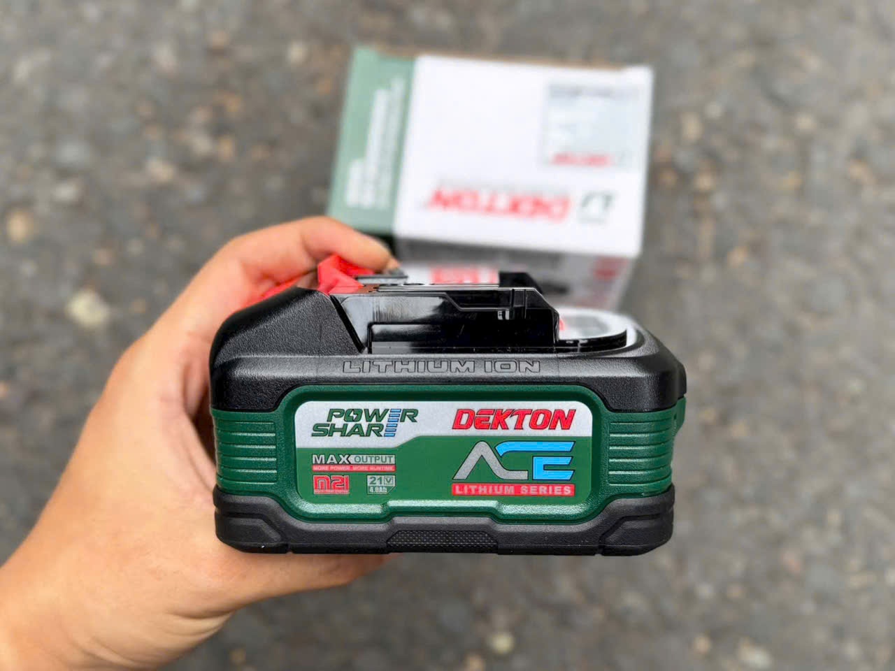 Pin Dekton 21V 4.0Ah M21-B4090PROMAX
