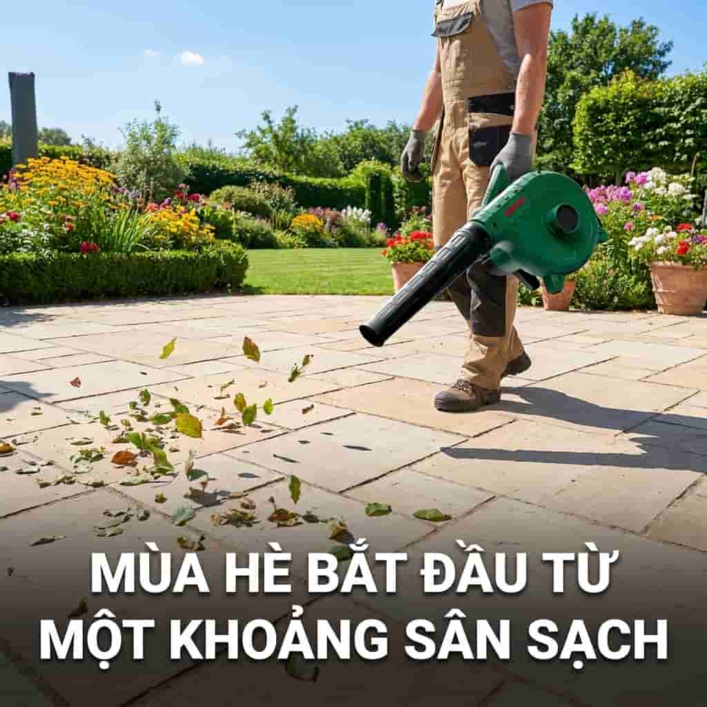 Dọn vệ sinh sân vườn sau tiệc bằng máy thổi bụi