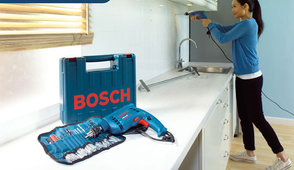 Bosch 550 - khoan cầm tay tốt nhất dành cho người không chuyên