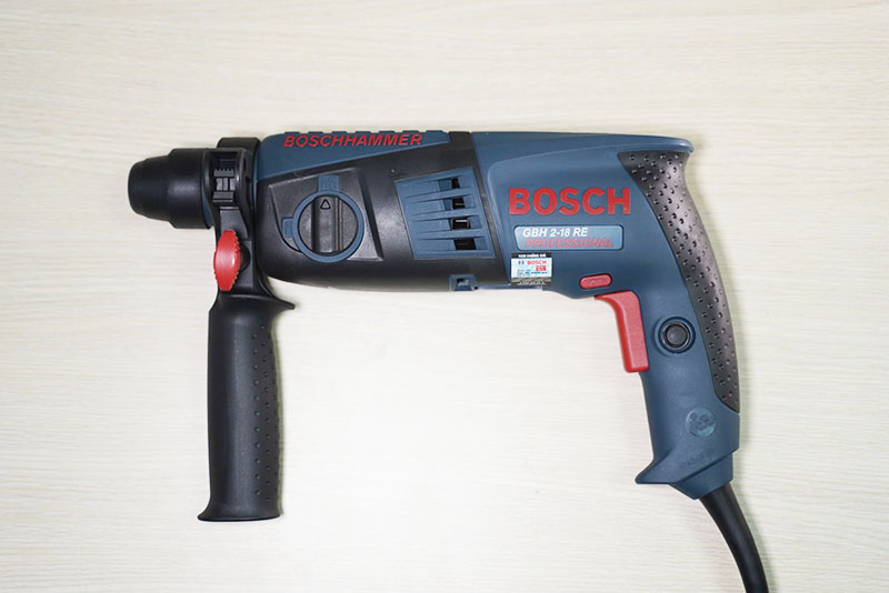 Máy khoan bê tông Bosch GBH 2-18 RE 550W