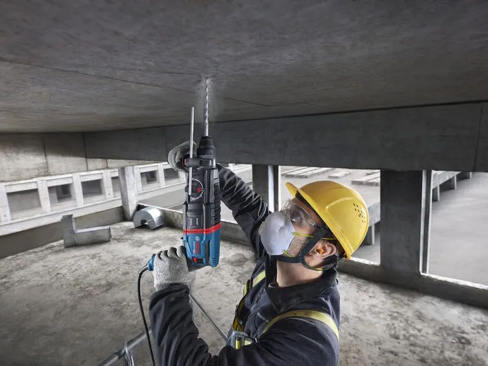 Máy khoan bê tông Bosch GBH 2-26 (Mới)