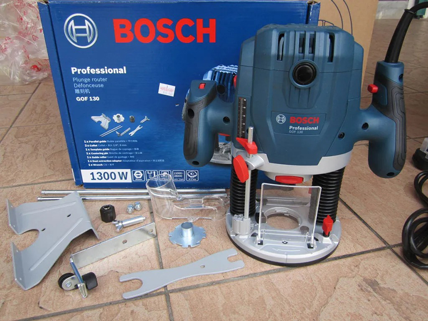 Máy phay gỗ Bosch GOF 130