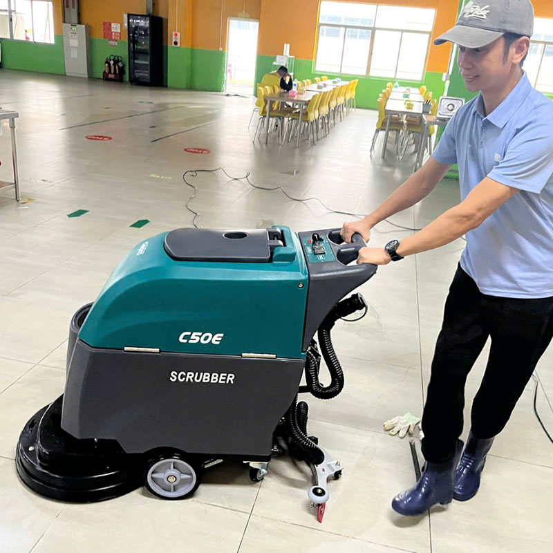 Máy chà sàn công nghiệp liên hợp CLEPRO C50E