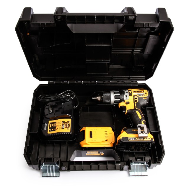Máy khoan pin Dewalt 796M2 và những điểm lưu ý khi sử dụng