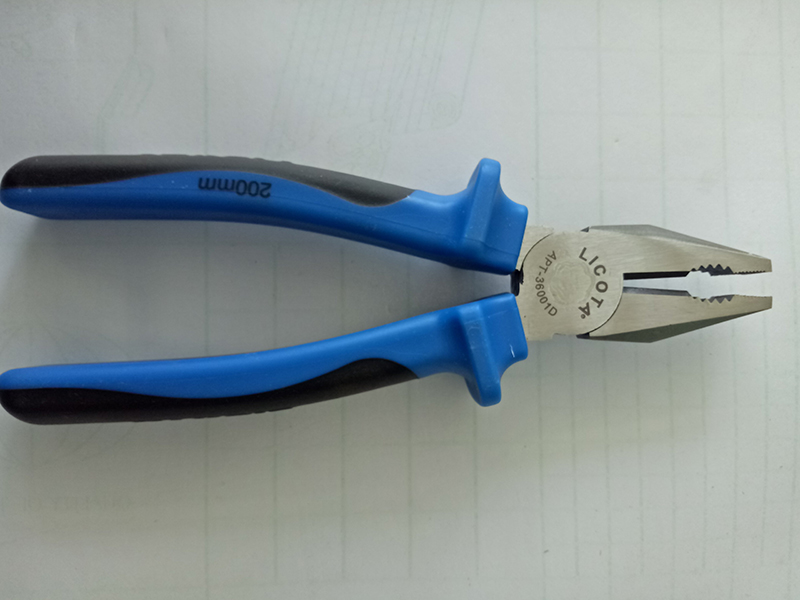 Kìm điện Licota APT-3600