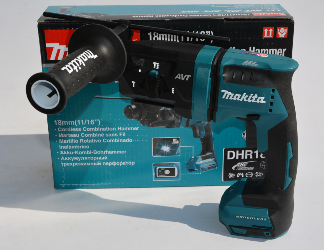 Máy khoan bê tông dùng pin 18V Makita DHR182