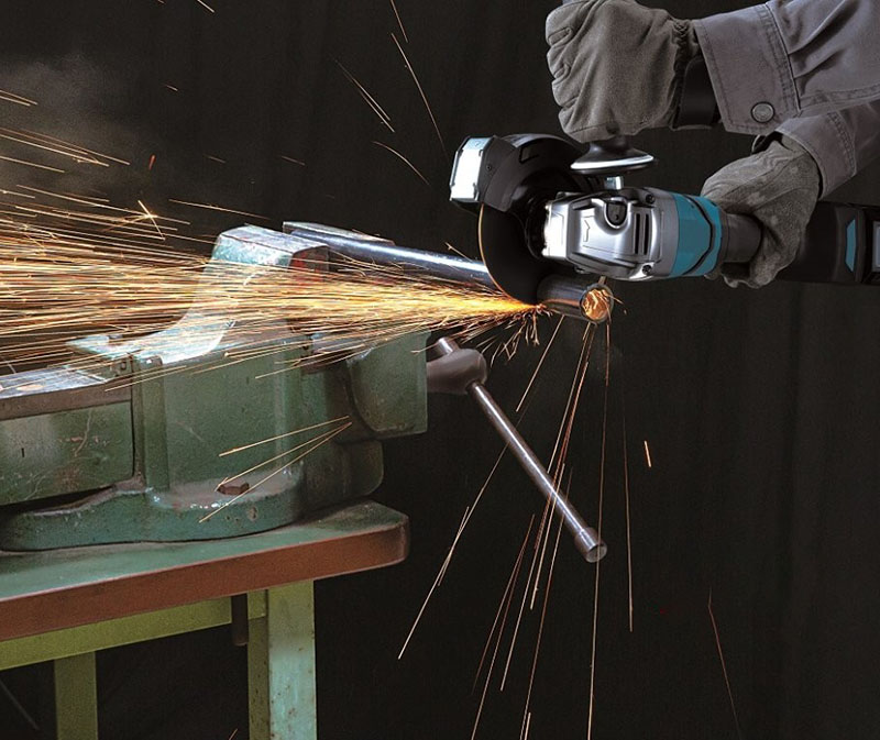 Máy mài góc dùng pin 40V Max Makita GA050GZ