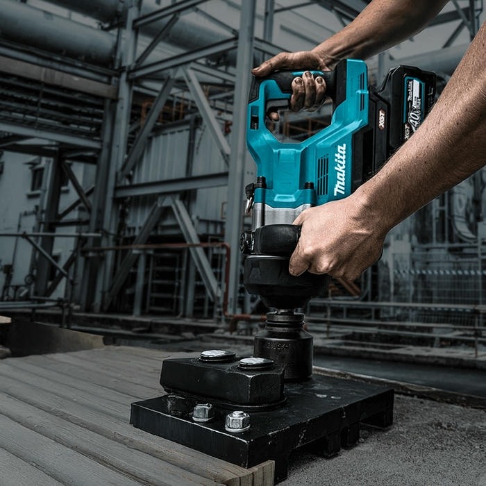 Máy siết bu lông dùng pin 40V Makita TW009GT201/TW009GZ