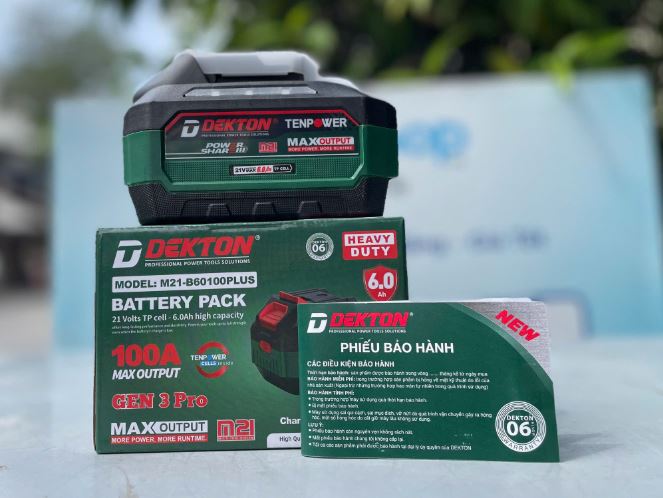 Pin Dekton 21V 6.0Ah 15cell M21-B60100Plus