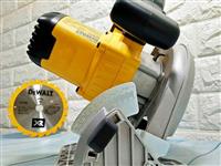 may-cua-cam-tay-loai-nao-tot-chon-ban-khong-day-bosch-hay-dewalt