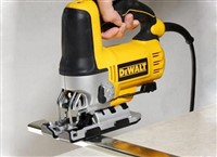 may-cua-long-hang-nao-tot-khac-gi-giua-bosch-makita-va-dewalt