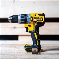 may-khoan-pin-dewalt-dcd796n-ruc-ro-motor-brushless-re-kho-cuong