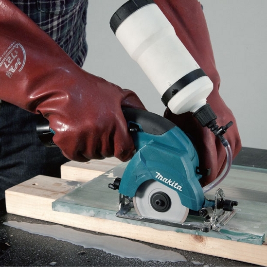 M&aacute;y cắt chạy pin 10.8V Makita CC300DZ